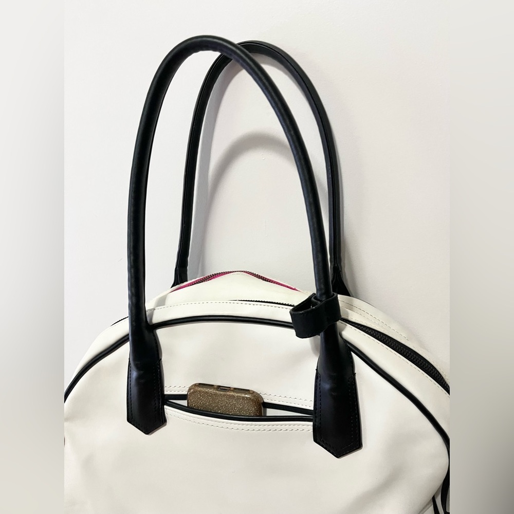 SOLD Lululemon “Sweat Once a Day” Leather Tote - Picture 15 of 16